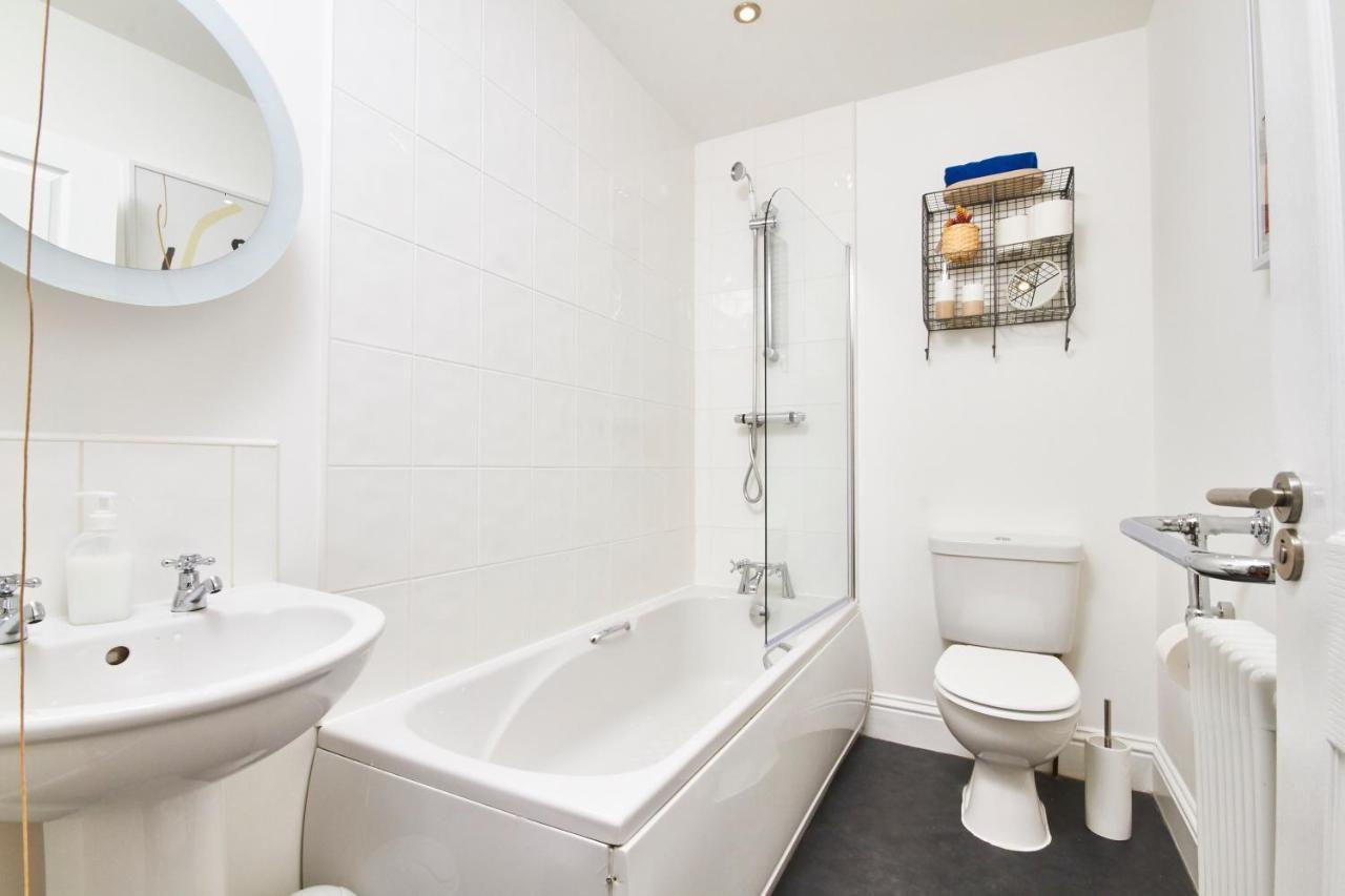 Beautiful Boutique Apartment For Two Newcastle upon Tyne Exterior foto